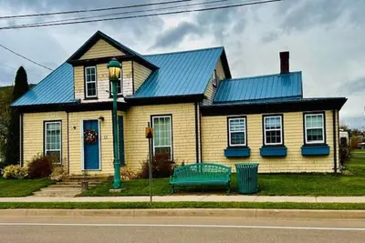 Water view, w guest house, Georgetown Pei, best golf, beaches, walking trails