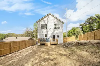 Image de Farmhouse with Beach Vibes in Heart of Atlanta Ev Charger  3-bedroom 2. 5-bath