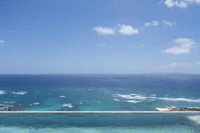 Vue époustouflante sur Saint Barth - 8 personnes