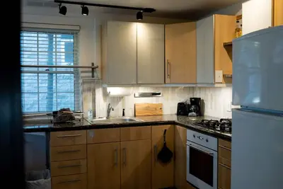 Image de *Studio B* off The Y @Keystone 2br 1ba Cozy Space*