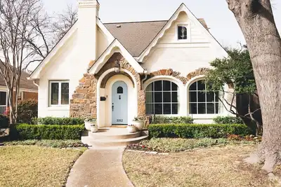 Image de UniversityPark Home in perfect location, prime Highland Park & Smu proximity