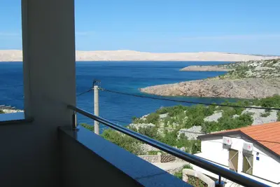 Image de Appartement de deux chambres avec le balcon et la vue sur le mer Ribarica, Karlobag (A-24233-d)