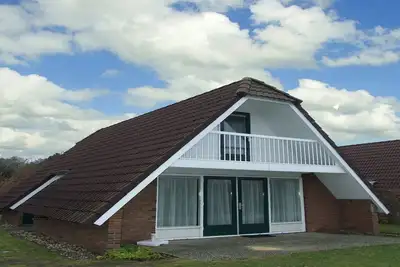 Image de Bungalow soign×™ avec deux chambres