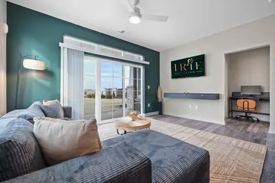 Image de Irie Living, Refresh Kg 2Bd+Gym+Pool, Brand New!