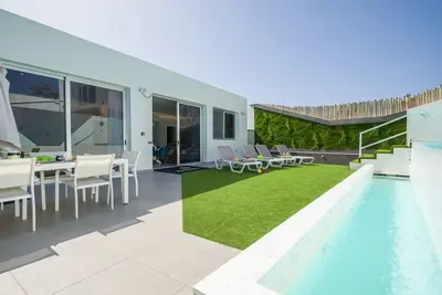 Image de Villa à Maspalomas avec piscine chauffée