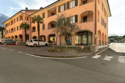 Image de Appartement à Colico avec 0 chambres à coucher, 2 couchages