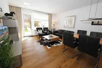 Image de Fischer's Hus apartment 4<br>Modern apartment with terrace and awning