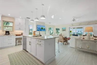 Image de Seagrape 15 - 3 Bed / 3. 5 Bath - Gulf Front - Community Pool