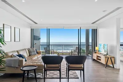 Image de Beach Chalet 7 - Coastal Bliss at Sunrise Beach – A Luxurious Beachfront Escape