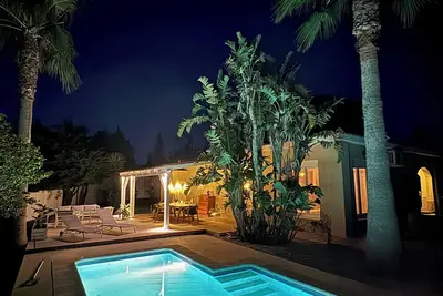 Image de Chalet with large garden and private pool