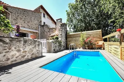 Image de Gorgeous home in Laroque Des Alberes