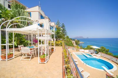 Image de Belle maison à Altavilla Milicia