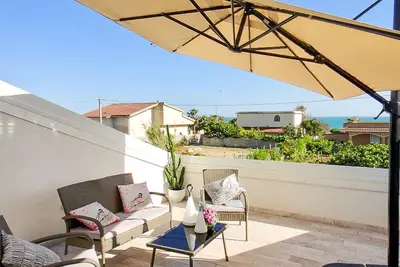 Bel appartement à Pozzallo avec WiFi