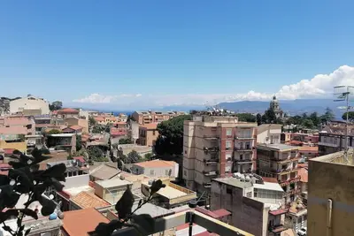 Image de Appartement panoramique et lumineux à 10 min de la mer – Messina