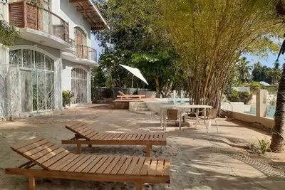 Image de Stunning 4-Bed Villa | Sea Views from Every Bedroom | Your Secluded Escape!