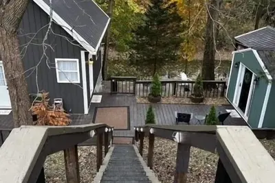 Image de Buckeye Lake Canal Cottage <Fishing Dock & Kayaks>