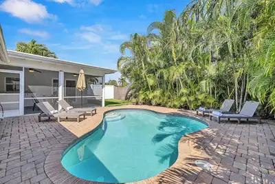 Image de Wonderful Tropical Pool House In Delray Near Ocean - 3 Bedrooms - Private Pool