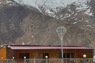 Image de A studio apartment at a secluded area by the river, surrounded by mountains.