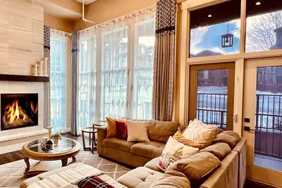 Image de Premier Host I 2650 sqft Luxury 2 King Beds I Mtn View I 4 Bedrooms + 4. 5 Bath