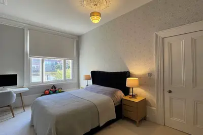 Image de Beautiful Apartment in Central Hove, Close to Station and the Seafront.
