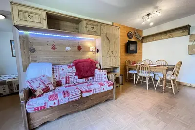 Image de Appartement deux chambres au pied des pistes dans une résidence avec piscine
