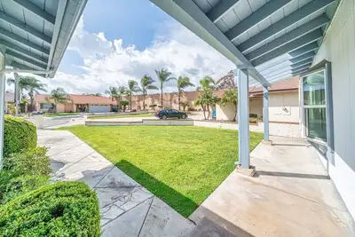 Image de Modern Spacious 4br Home w Pool & Entertainment