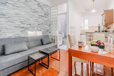 Urban Nest Apartment - Apartment