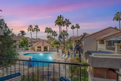 Image de Luxury, Location and a Welcome Feel in Beautiful Scottsdale Racquet Club
