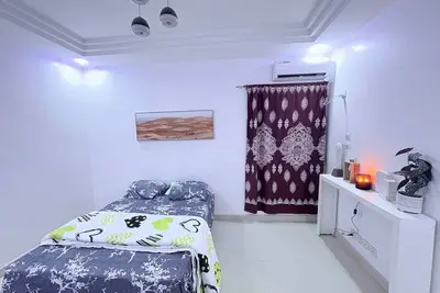 Image de Chambre meublée avec douche interne Almadies