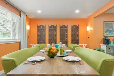 Image de New + Spacious 5-bedroom house with hot-tub, games, and much more!