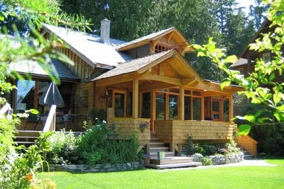 Image de Roberts Creek: Charming 3-bedroom/2 bath post 'n beam steps to Henderson Beach