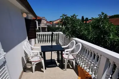 Image de Appartement d'une chambre avec la terrasse et la vue sur le mer Pakostane, Biograd (A-22462-b)