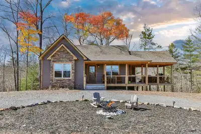 Image de Fireside Chalet | Ellijay, Ga