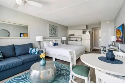 Image de 6201 Ocean Ave, Unit 414 - The Nassau Inn