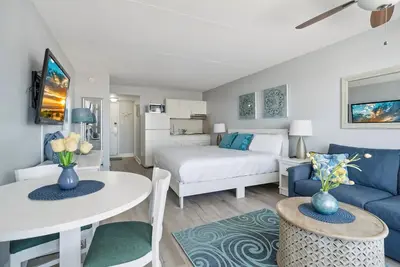 Image de 6201 Ocean Ave, Unit 412 - The Nassau Inn