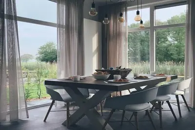 Image de Cabane sur l'Eau avec Jacuzzi aux Pays-Bas
