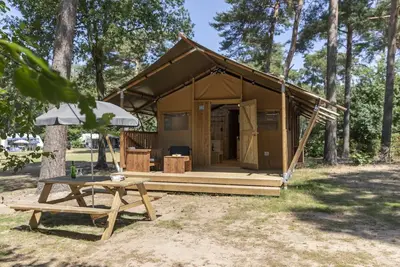 Image de Belle tente safari avec cuisine, à 8 km. de Helmond