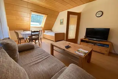 Image de Appartement '2' avec vue sur les montagnes, jardin partagé et Wi-Fi