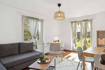 Image de Simple 1-Bedroom Flat near Seebach Station