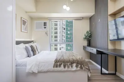 Image de Furnished Studio Rental in Central Cebu—Avida Towers Riala, Cebu It Park
