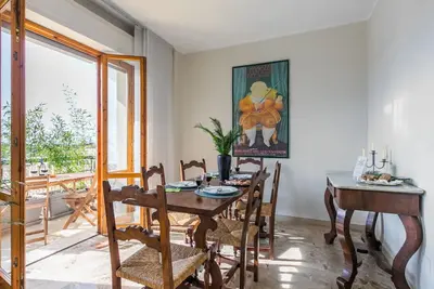 Image de Joli appartement pour 7 personnes avec Wifi, Tv, balcon et parking