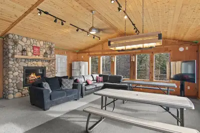 Image de Fish Camp – Rustic Retreat with 4 Cabins, Gazebo & Kenai River Access | Sleeps 14