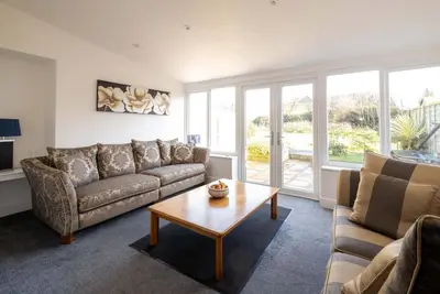 Image de 51 The Plantation, Aldeburgh - sleeps 6 guests in 3 bedrooms