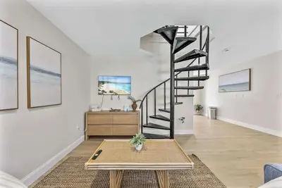 Image de Welcome to The Drift – Your Laid-Back Beach Escape in Cocoa Beach! #6