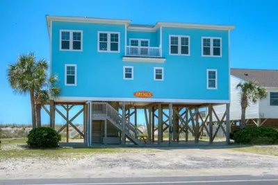 Image de Beautiful 4br 3. 5ba House, Oceanfront, Dog Friendly, Sleeps 12