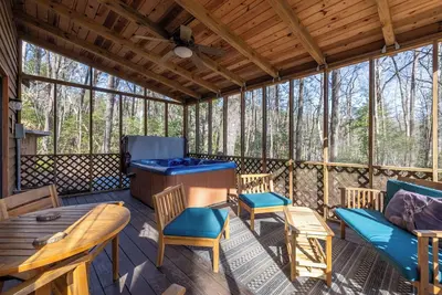 Image de Unicoi Pines - Charming Pet Friendly Getaway