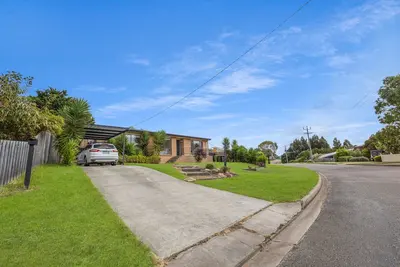 Image de Tidal Escape: Chasing the beach or a break, this home has everything you need