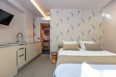 Image de Old City Apt 1 by Hospi