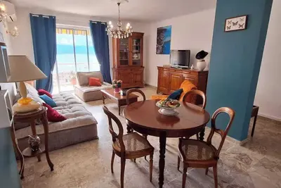 Bel appartement pour 6 - vue sur le golfe Ajaccio
