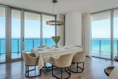 Image de OceanFront SECornerUnit@Hyde Amazing Views 20Floor